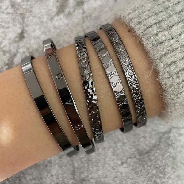 Bangle 5pcs/Set Creative Open Bangles Set Fashion Vintage Love Diamond Punk Alloy Gold Braslet