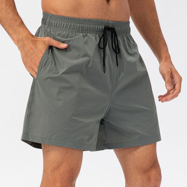 Men Yoga ostenta shorts curtos rápidos com shorts secos com bolso de bolso casual Casual Running Gym Jogger Pant LL677
