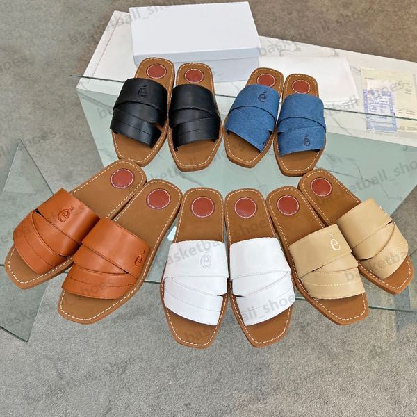 2023 Designer Cross Roman Woody Pantofole Sandali con suola in gommapiuma Sandali da donna con perle Mocassini in pelle di vacchetta Pantofola larga sandalo piatto estivo