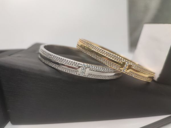 Bracciale rigido in oro massiccio di design in argento di alta qualità Bracciale di lusso Foratura completa Marchio di moda Classico Gioielli con diamanti per uomo Donna Accessori da sposa per feste eleganti