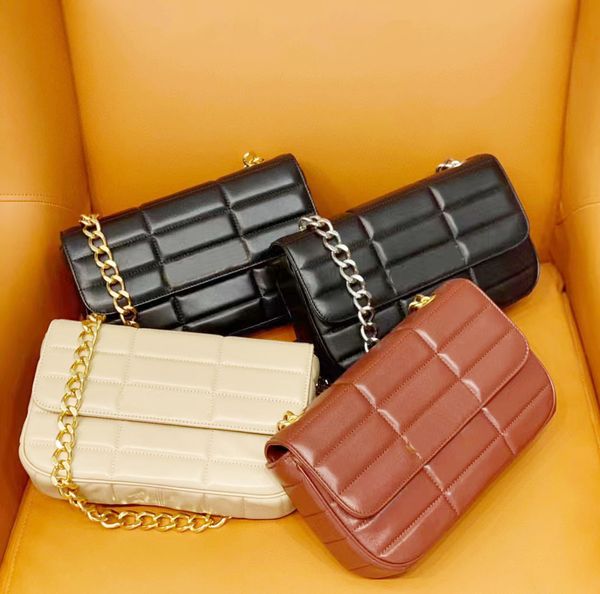 Дизайнерская сумка 2023 Новая ретро -модная цепная сеть, сумка для плеча, сумка для рук, джокер, кожаная сумочка