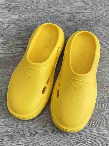 Slippers Designer Classic Quality Men Mulheres Sapatos de borracha Slip Summer Beach Outdoor Fashion Ladies Flip Flop Tamanho 36-42 GMXR