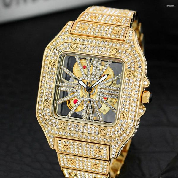 Нарученные часы Reloj hombre Bling Diamond Gold Dellow Out Dial
