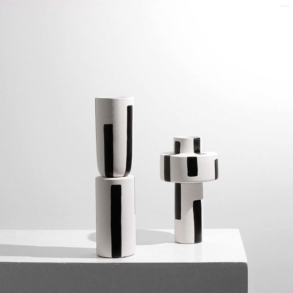 Vasos Família vertical de vaso de cerâmica listrada em preto e branco
