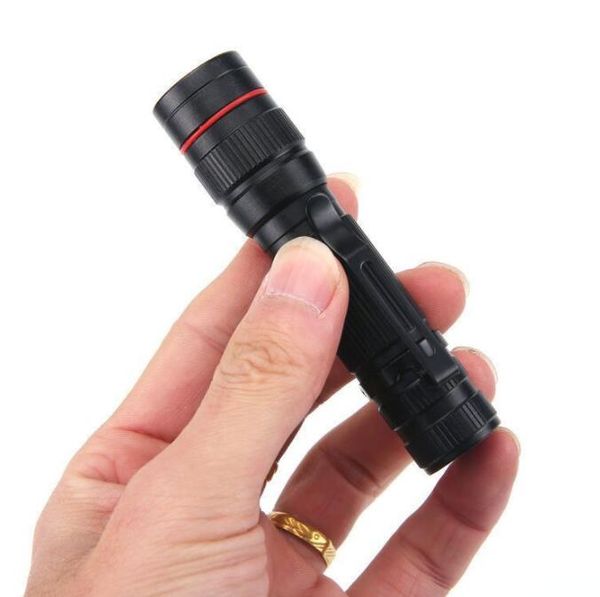 Mini lanterna de caneta com clipe USB lanterna recarregável Luzes da tocha Lâmpada de liga de alumínio telescópica de zoom portátil