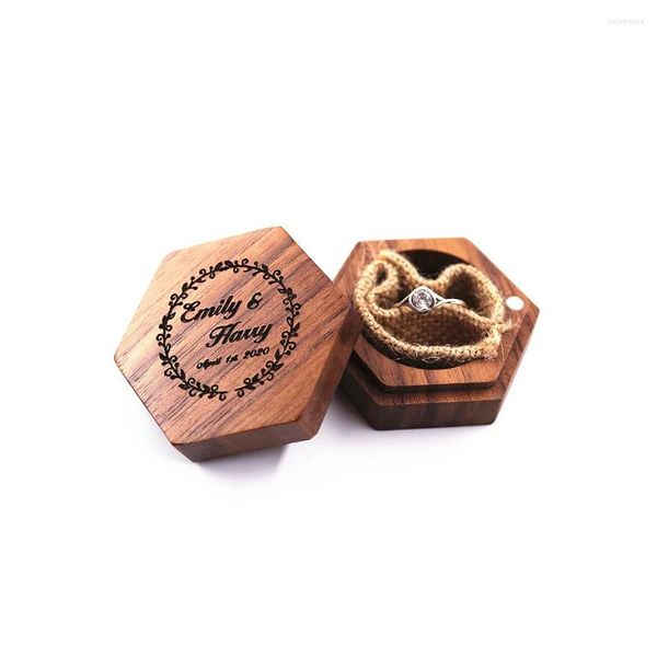 Schmuckbeutel Hexagon personalisiert rustikale Hochzeit Holz Ring Box Halter individuell Ihre Namen und Datum Träger schwarz Walnuss