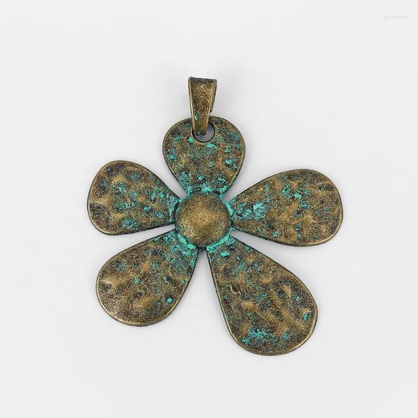 Colares pendentes 2pcs pátina verdigris grandes encantos abstratos de flores martelados para jóias de colar fazendo achados acessórios 68