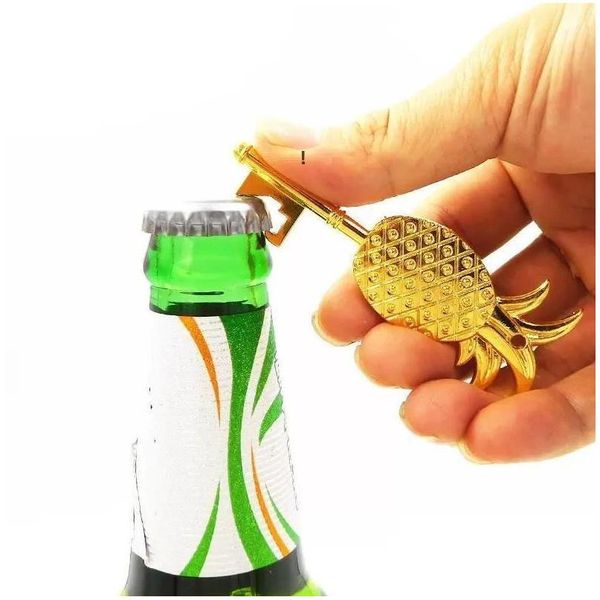 Apribottiglie Creativo Apribottiglie a forma di ananas Chiave in metallo Cavatappi Hangable Mtifunctional Utensile da cucina Rrb15658 Drop Delivery Home G Dhyi0