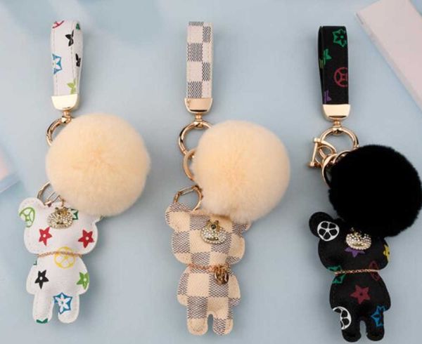 Designer New Womens Mens Keychains fofos Teddy Bear Chain Chain Ring Gifts Moda Marca de couro Fuckles Charm Men Womens Keyring