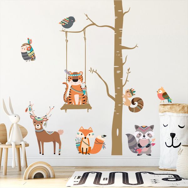 Adesivos de parede Tribo Cartoon Florestal Animal Tree Berçário Decalque Removível Berçário Vinil Decalque da parede do bebê Sala de jogo Interior Decoração 2303331