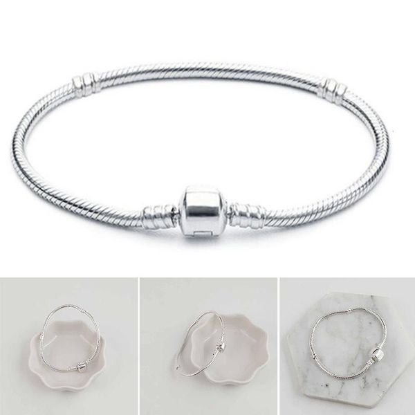 Braccialetti con ciondoli Bracciale in metallo intrecciato per donna Uomo Catena da polso Hip Hop Sottile ed elegante regalo per gli amici Vendita PR