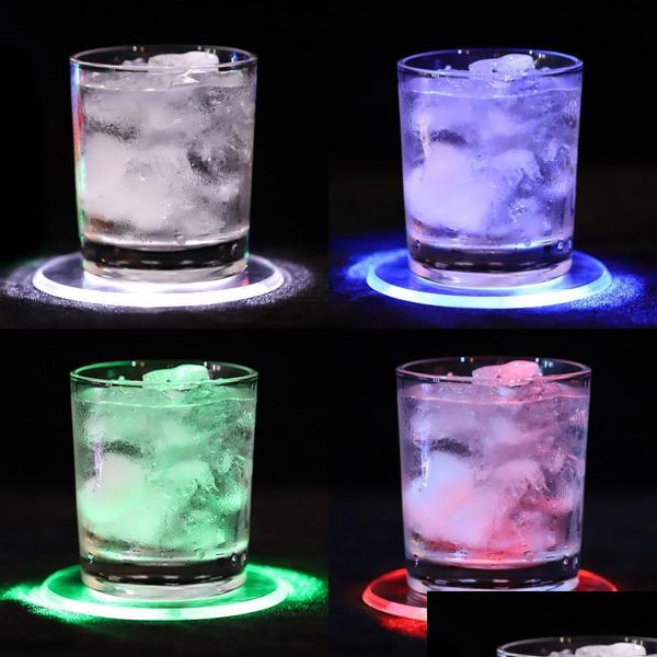 Paspaslar Akrilik Işık Kavusu Colorf Flash su geçirmez LED aydınlatma taban lambası kristal kokteyl fincan pedi RGB Mat Damla Teslimat Ev Dhcun