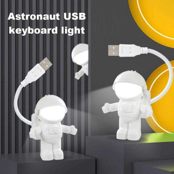 Luci notturne USB Astronauta Luce notturna a LED Luce per tastiera del computer Luce creativa per libri Lampada da scrivania per astronauta alimentata tramite USB Banca di alimentazione per laptop Ligh P230331