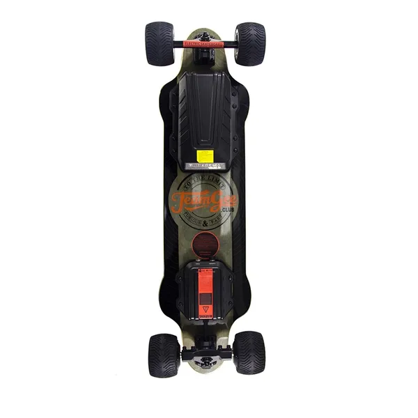 Skateboard a quattro ruote fuoristrada elettrico di alta qualità di alta qualità con una lunga durata della batteria