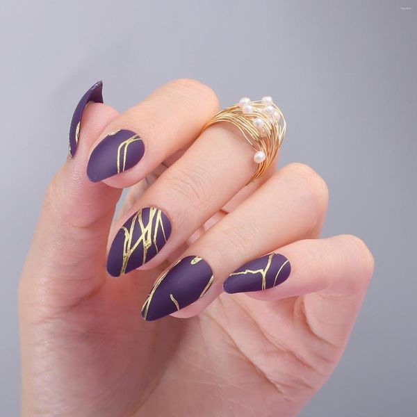 Falsche Nägel Deep Violet Matte Short Stiletto Fake Gold Thread Artistic Lines Dark Purple Tip Of The Press 24PCS