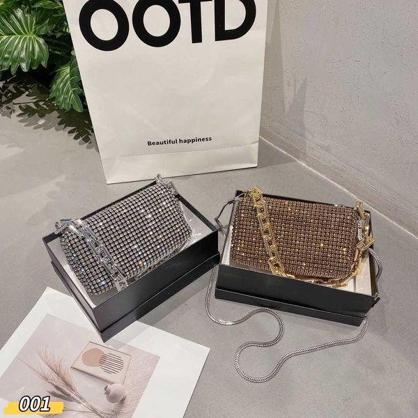 Borse a tracolla Nuova borsa con strass per donna Pochette 2023 Borsa con diamanti Donna Borsa a tracolla con catena brillante Tote in cristallo 230426