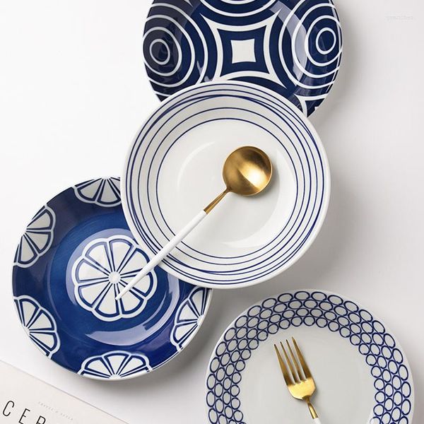 Utensílios de jantar 4pcs/conjunto japonês pintado de jantar pratos profundos pratos de cerâmica de servir de cozinha salada de macarrão de cozinha tigelas