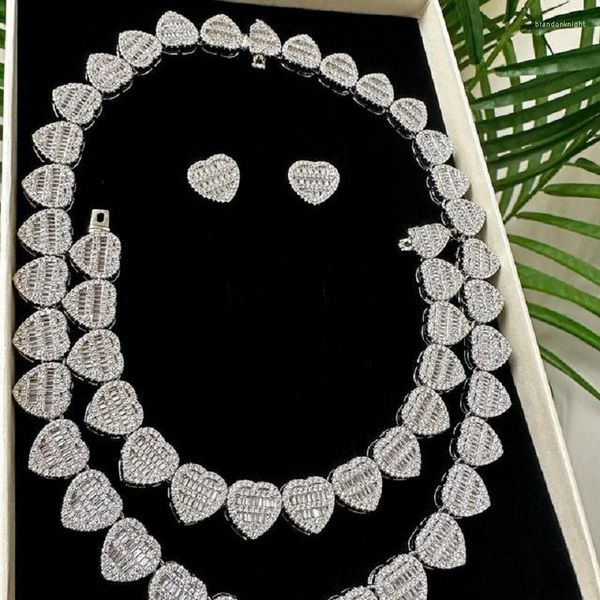 Collana Orecchini Set Iced Out Bling Fashion Women Jewelry Micro Pave Round Rectangle Cubic Zirconia 5A CZ Heart Cluster Choker