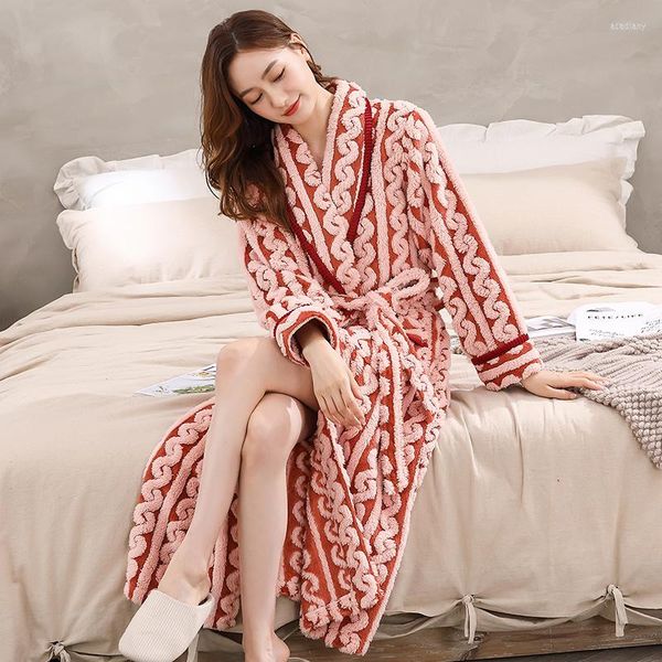 Damen Nachtwäsche Est Winter Dickes Flanell Nachthemd Sexy Bademantel Damen Long Style Sleepshirts Female Home Bademantel M-XXL