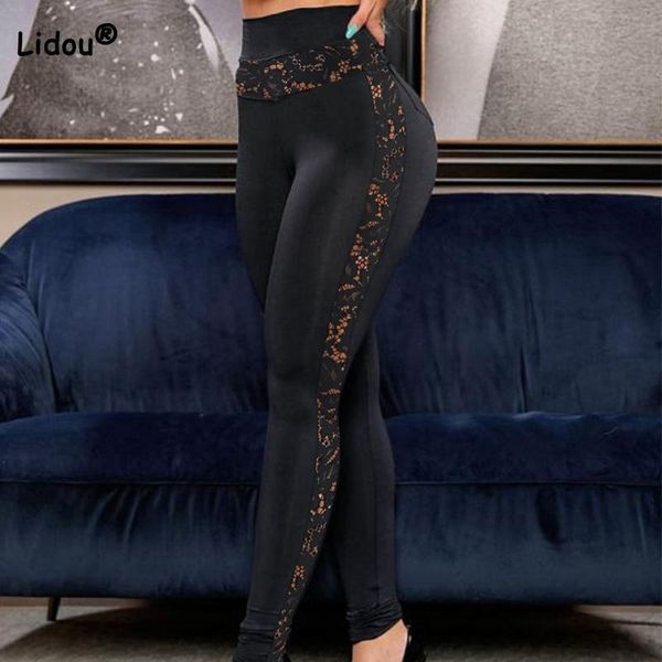 Capris 2022 Sommer New Hip Lift Jogginghose Solid Lace Patchwork Hosen Skinnle Bündel Füße lässige schwarze Yogamhose Frauenkleidung