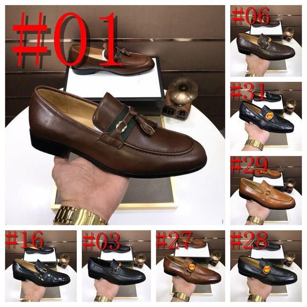 Brand Retro Men Designer Dress Shoes Brogue Party Leather Sapatos formais de casamento homens planos de couro oxfords deslize no pão