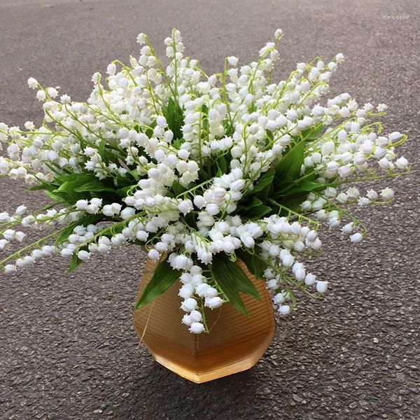 Декоративные цветы высококачественная пластиковая лилия из долины искусственное симуляция свадьба с цветочным букет