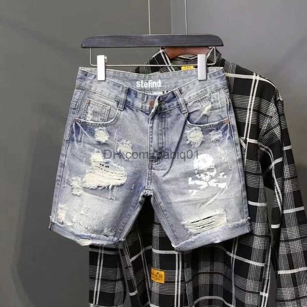 Shorts masculinos Novo verão 2022 Ripped Hole Meggar Pants curtas Personalidade masculina Esqueleto do crânio impresso coreano Slim Fitting Cowboy Denim Shorts T230502