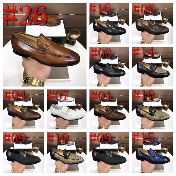 Designer Sapatos de couro de qualidade masculino Sapatos brancos de casamento Tamanho 38-45 Couro preto Sapatos de vestido macio de homem