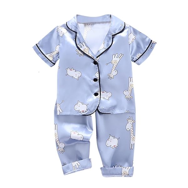 Pijama yaz çocukları pijama set kızlar erkekler dikiş pijamalar zürafa pijama 2pcs kısa kollu bluz üst gece pantolon pijama seti 230503