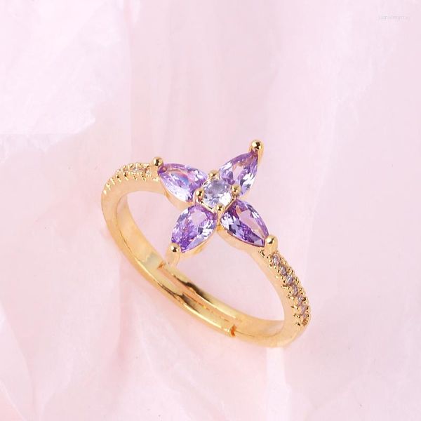 Anéis de casamento Cross Design Zircon para mulheres Light Purple Crystal Fashion Ring Prom Party Gift Declaração de jóias Factory Outlet