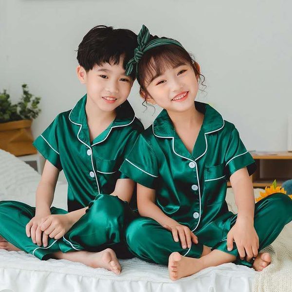 Pijamalar Çocuklar İçin İpek Saten Kızlar Pijama Yaz Toddler Boy Pijama Set Yeşil Sweetwear Genç Pijama 10 11 12 13 14 Y 230504