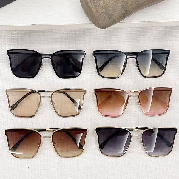 Moda Trend Sunglasses Designer diariamente usa óculos de sol de metal CH6255 Party Party Party Ins Ins let Celebrity Blogger Recomendou Styles