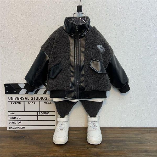 Giacche Abbigliamento per bambini 2023 Autunno Inverno Ragazzi Stile straniero Giacca in lana di agnello per bambini Cappotto spesso Moda di tendenza