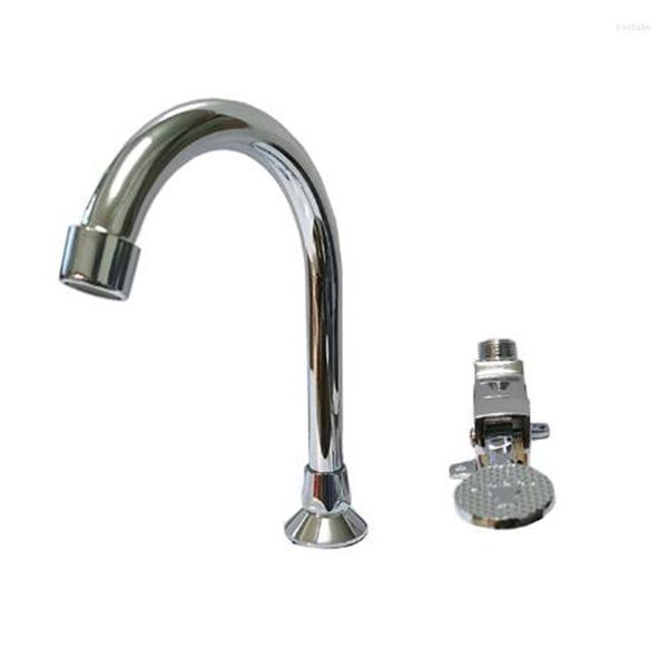 Rubinetti per lavandino del bagno LedFre Rubinetto per comando a pedale in ottone Cromato lucido Miscelatore per lavabo Rubinetto per acqua da laboratorio Touchless all'ingrosso