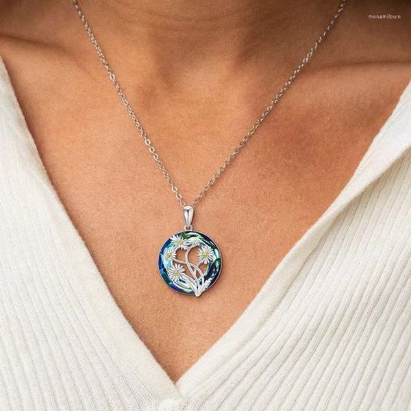 Catene Moda Margherita Collana clavicola per le donne Simpatico cristallo blu placcato argento Amicizia Collane girocollo Regali di gioielli vintage