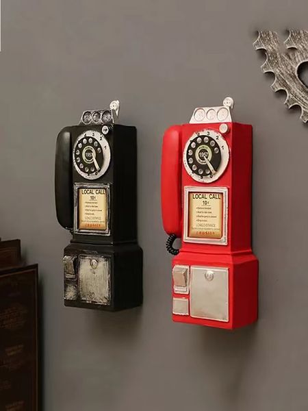 Oggetti decorativi Figurine Creatività Modello di telefono vintage Ornamenti da appendere alla parete Mobili retrò Artigianato in miniatura Regalo per bar Decorazione domestica 230505
