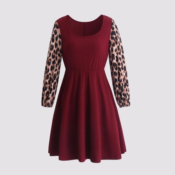 Vestidos de tamanho grande vestido midi elegante para mulheres 2023 outono leopardo de leopardo de vinho comprido vinho vermelho preto casual roupas grandes