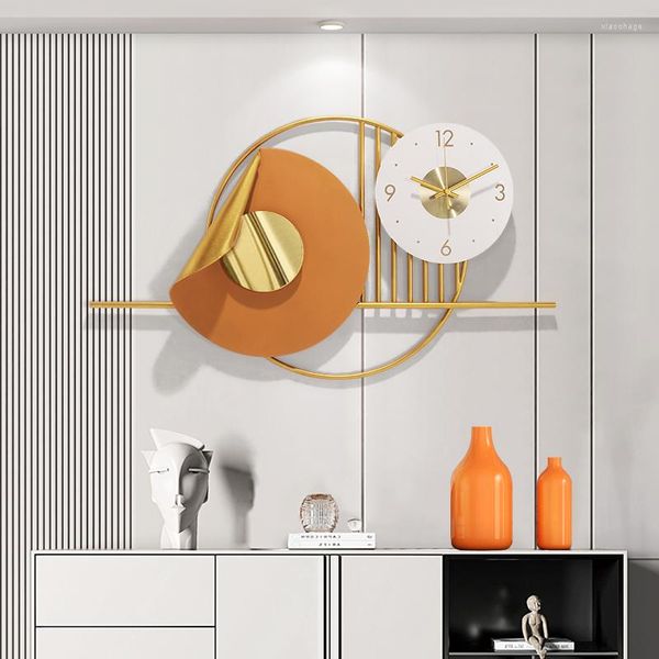 Wanduhren, große Uhr, modernes Design, Wohnzimmer, Wohnkultur, dekorativ, einfach, leicht, luxuriös, modisch, Metall