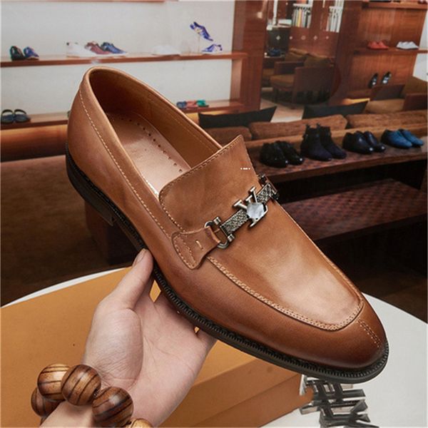 Man Sapatos de vestido de luxo masculino Sapatos formais Designer de couro noivo Menina de casamento Oxford Shoe Vestres Plus Tamanho 38-45 Tamanho 38-46