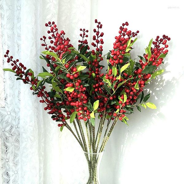 Fiori decorativi Fagioli di bacche di Natale Fiore artificiale Pianta finta Foglia verde Disposizione rossa per la decorazione domestica Decorazione della festa nuziale