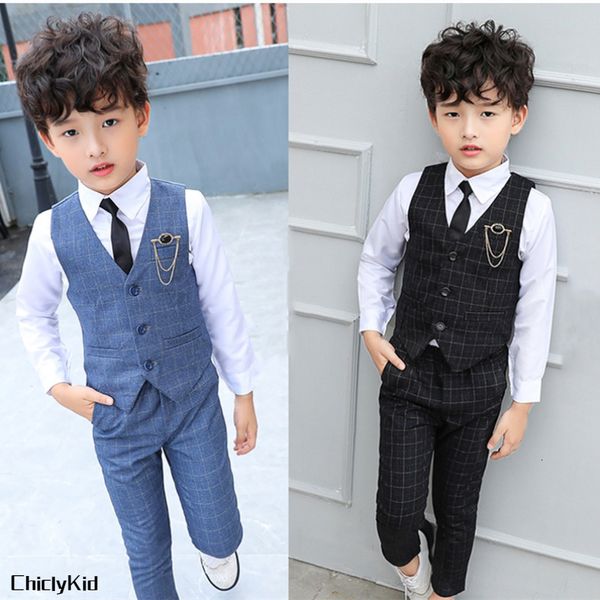 Suits Boy Ekose Yelek Blazer Çocuk Yelek Düğün Giysileri Seti Toddler Resmi Elbise Takım Çocuk Broş Gövde Pantolon Bebek Beyler Kıyafet 230504