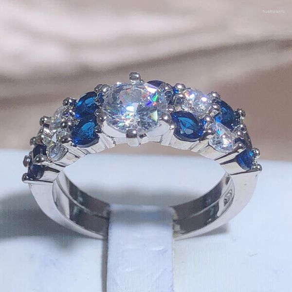 Rings de cluster Luxo Luxo Full Diamond Blue Zirconia Heart Set Ring 2pcs Casal 925 Samp Party Birthday Jewelry Gift Wholesale