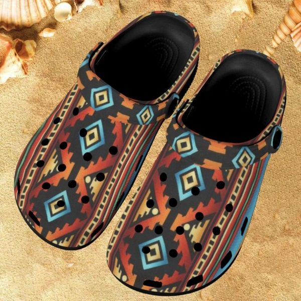 Flipers femininas sandálias de impressão tribal nativas folk Strap Strap Summer Luz respirável SLIDES DE PEACH CASUAL EXTERIOR INGOLOR GARDEN SLAPES