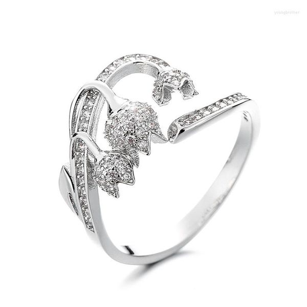 Rings de cluster elegante LIVURO LILURO DE LIRY-O-VALLEY Engajamento para mulheres 925 jóias de zirconia incrustada de prata