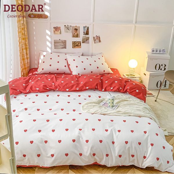 Наборы постельных принадлежностей Deodar 4pcs Sepding Set Set High Caffice Fabric Cepet Set для спальни однодневная Queen/King Size Quilt 200x230CM 230506