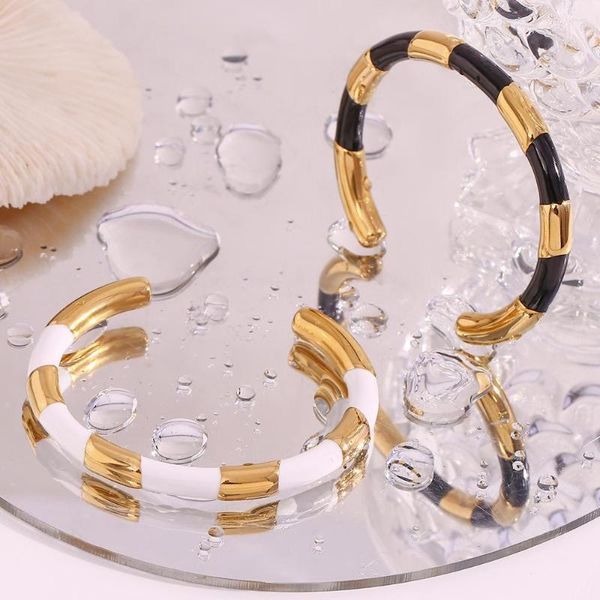Bangle Declaração espessa à prova d'água Pulseiras de pulseiras de punho de punho branco preto para mulheres aço inoxidável banhado a ouro aço inoxidável