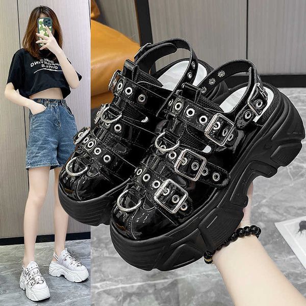 Sandálias verão preto cunha feminina aberta de pé feminino feminino fivela de metal lolita sapatos 230417