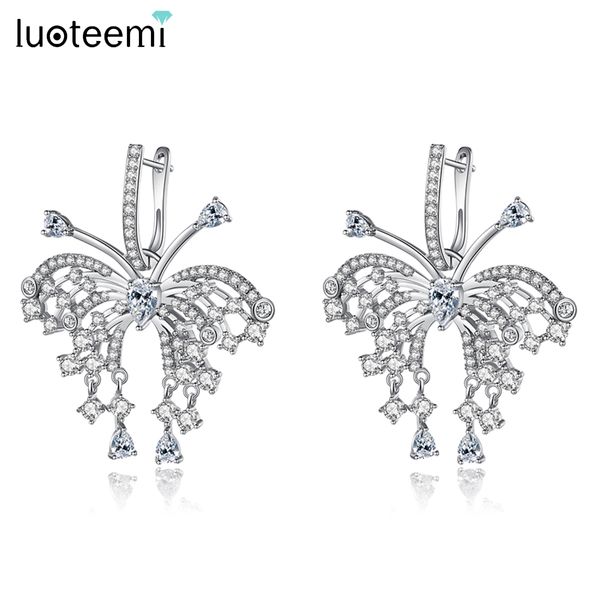 Hoop Huggie Luoteemi Luxury Big Cz Butterfly Серьга для женщин много килограмм корейская модная бабочка Женщины свадебные аксессуары для свадеб 230506