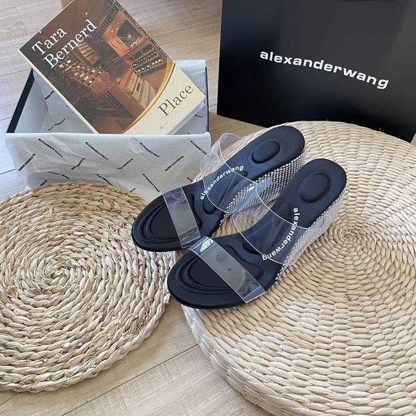 Moda Sandálias femininas bombas Gianvito Rossi Slippers Slippers Itália Popular Strass Clear PVC Sliders Designer Summer Wedge Dress Sandal Heels High Box EU 35-40