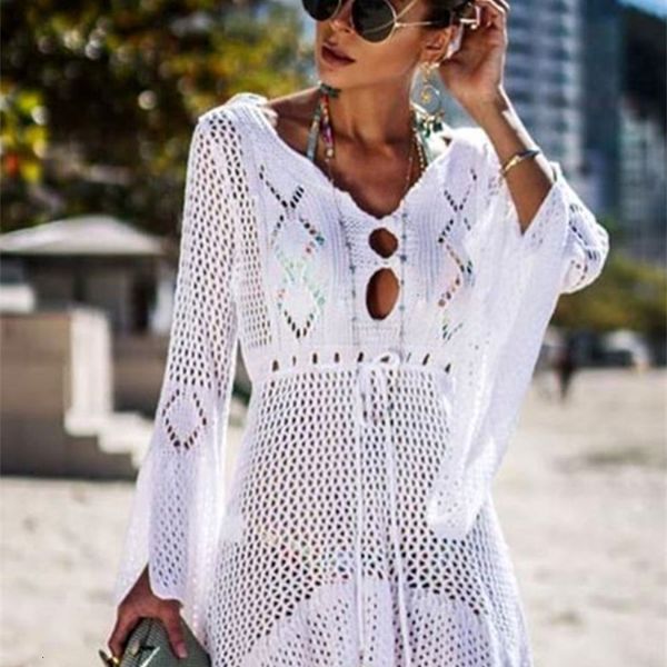 Mutade feminina 2023 Summer Mulheres de praia Sexy Crochet White Tunic Beach Dress Dress Woman Swimsuites Concobres de biquíni Q719 230505